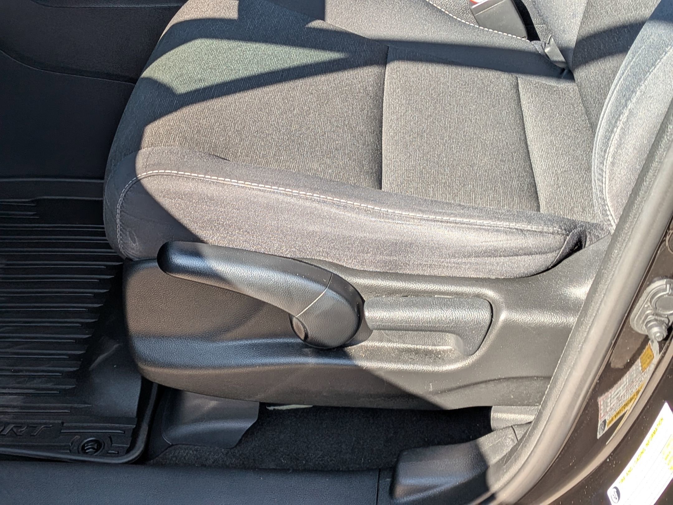 Used 2019 Honda Passport Sport image 12