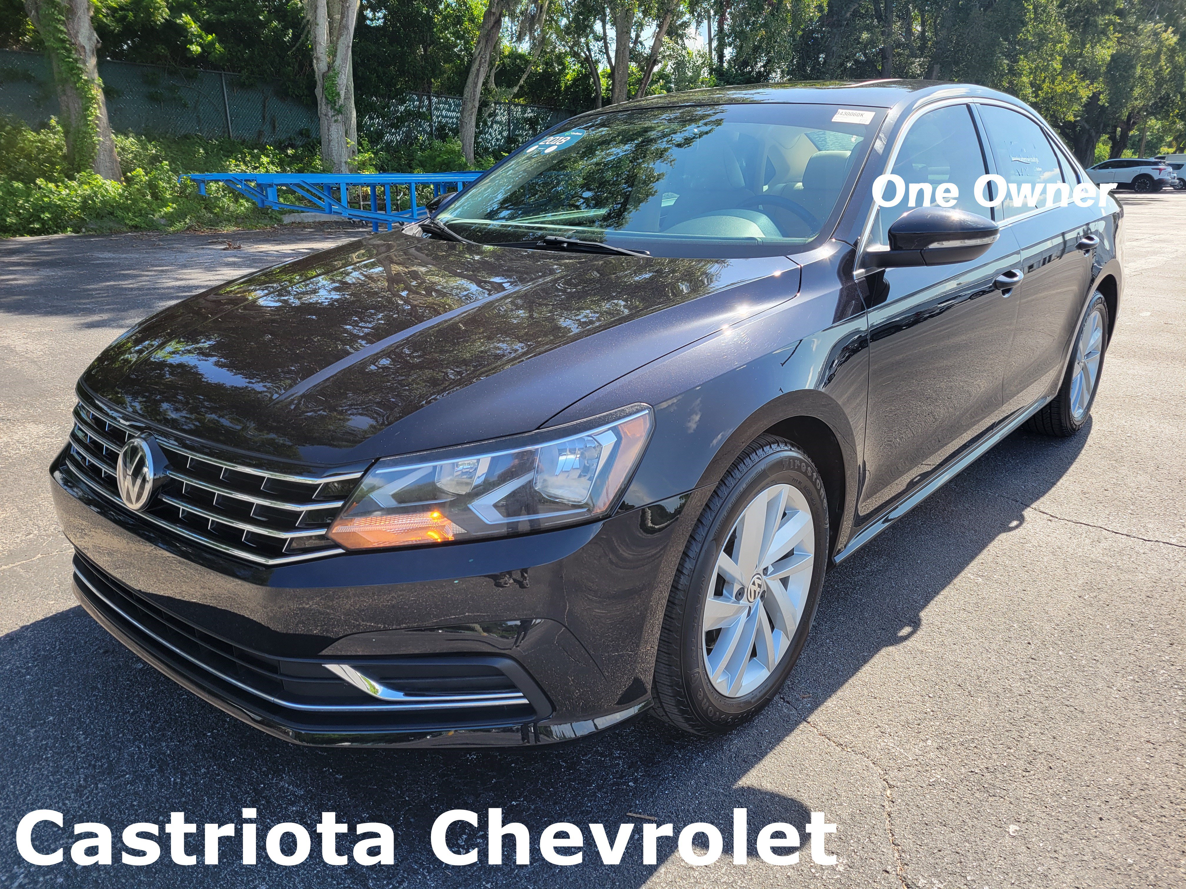 Used 2018 Volkswagen Passat 2.0T SE