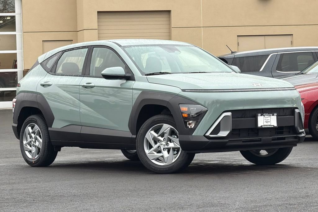 New 2026 Hyundai Kona SE image 2
