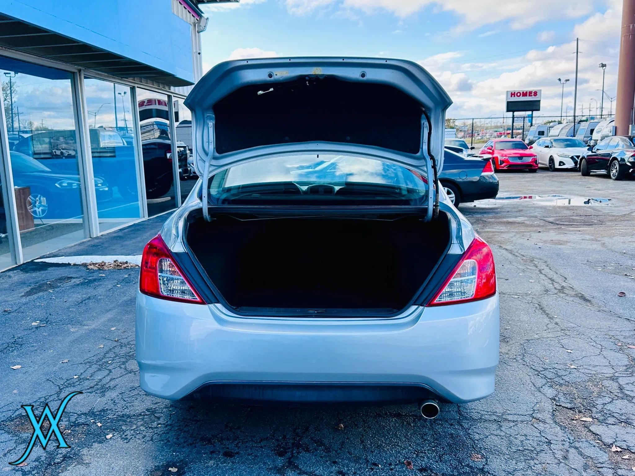 Used 2019 Nissan Versa S Plus FWD image 37