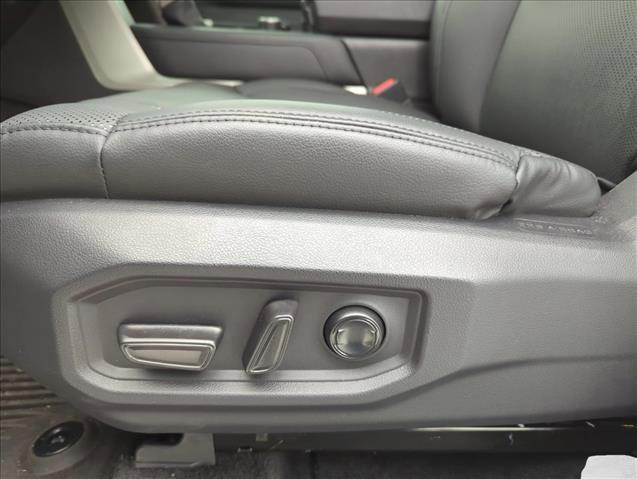 Used 2024 Toyota Tundra Limited image 12