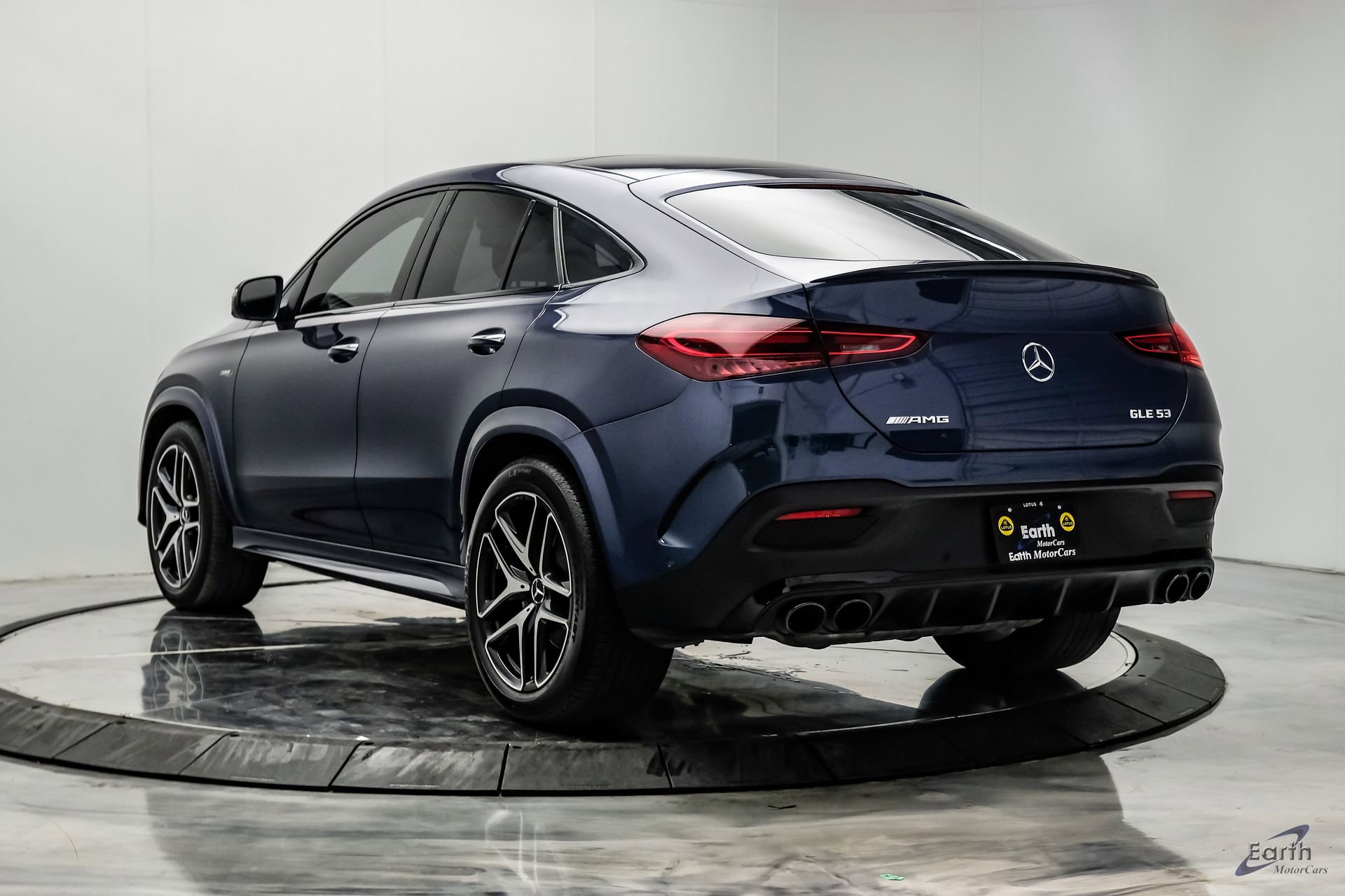 Used 2024 Mercedes-Benz GLE 53 AMG 4MATIC Coupe image 11