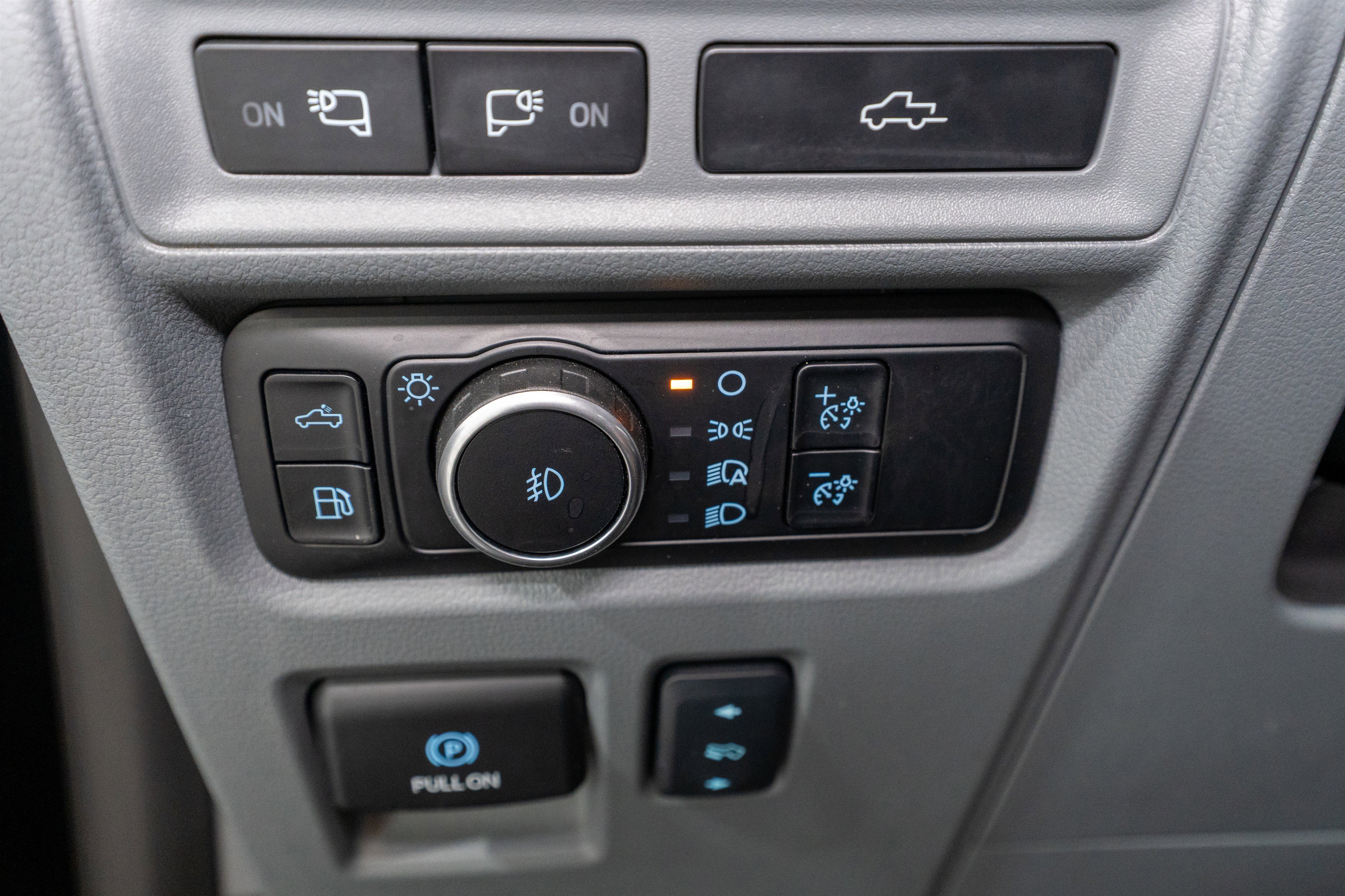 Used 2024 Ford F150 Lariat w/ Bed Utility Package AWD/4WD image 39