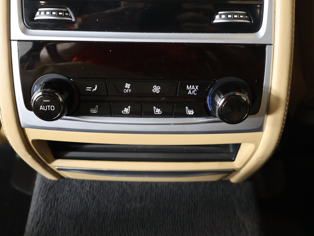Used 2019 BMW 750i xDrive AWD/4WD image 63
