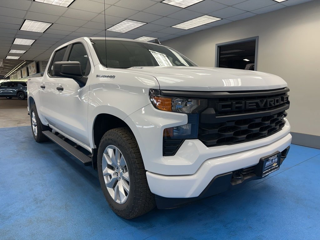 New 2026 Chevrolet Silverado 1500 Custom image 1