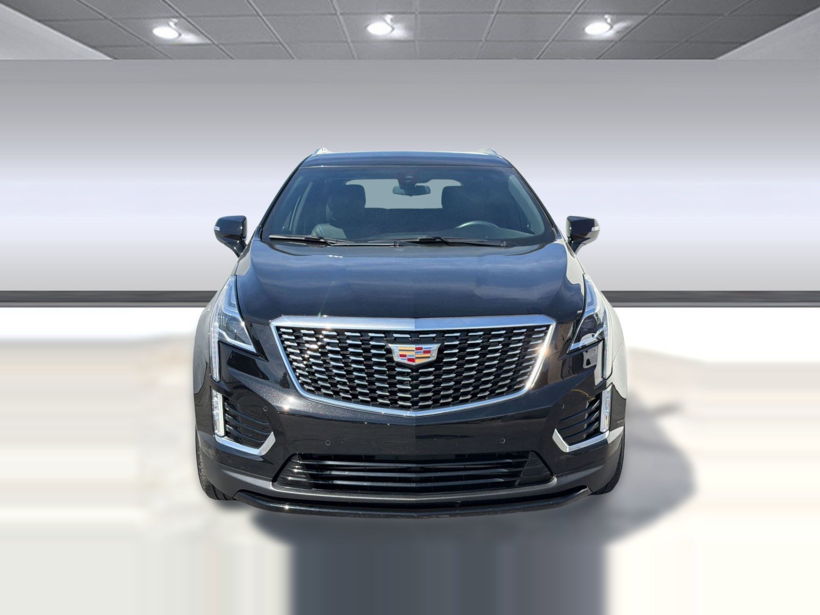 Certified 2023 Cadillac XT5 Luxury w/ LPO, Floor Liner Package image 5