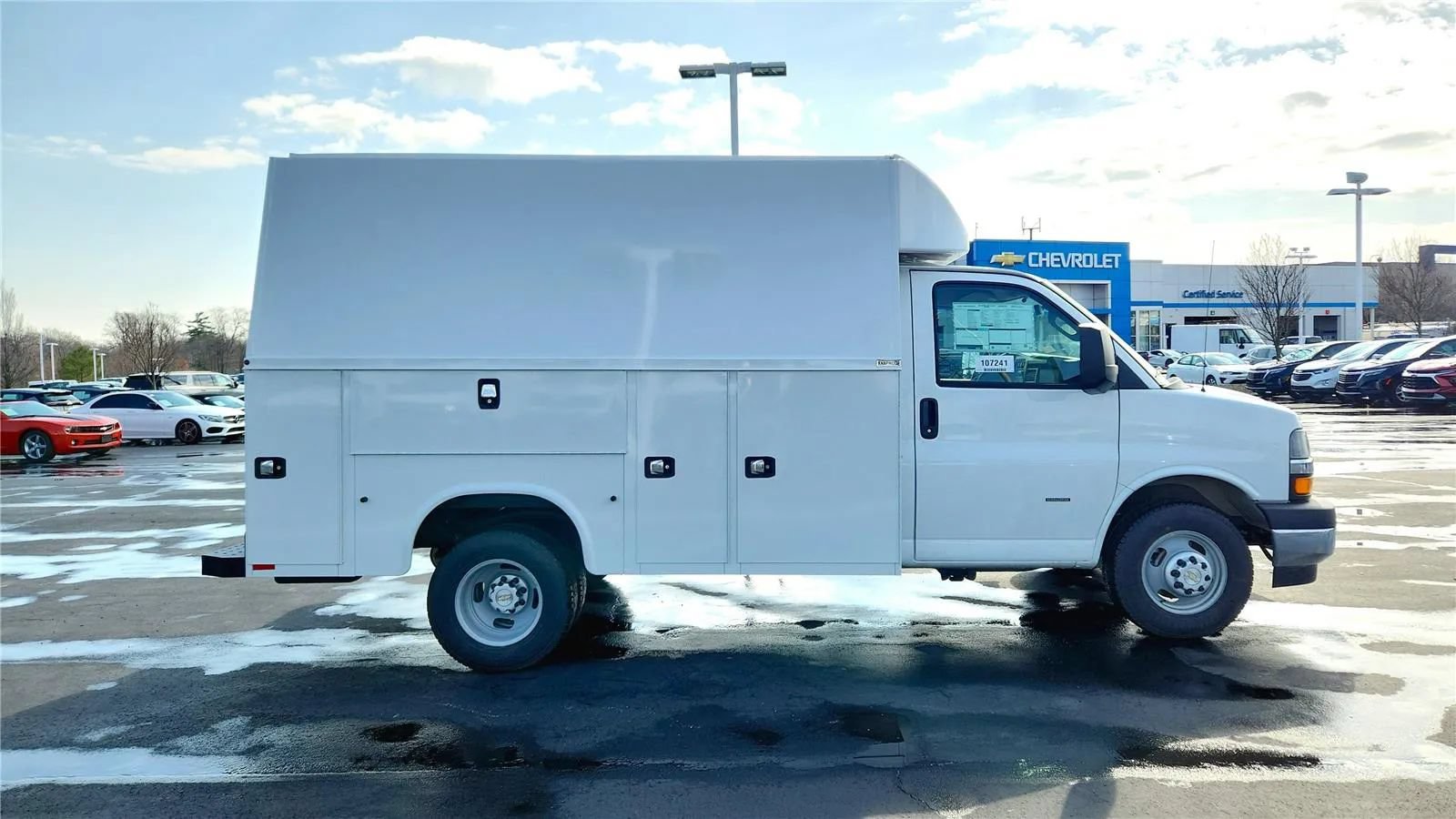 New 2025 Chevrolet Express 3500 w/ Power Convenience Package