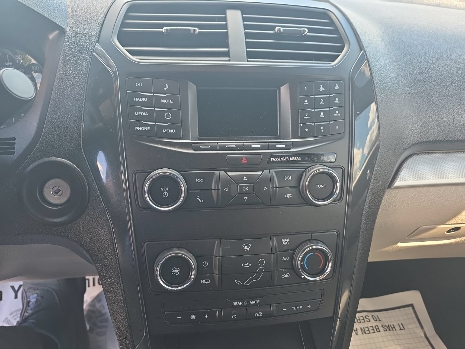 Used 2018 Ford Explorer 4WD image 14
