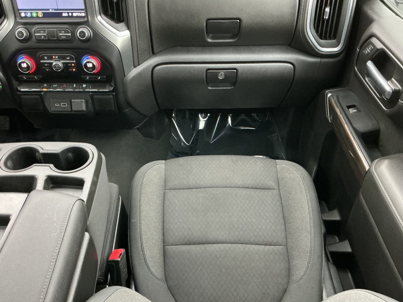 Used 2022 Chevrolet Silverado 1500 LT AWD/4WD image 28