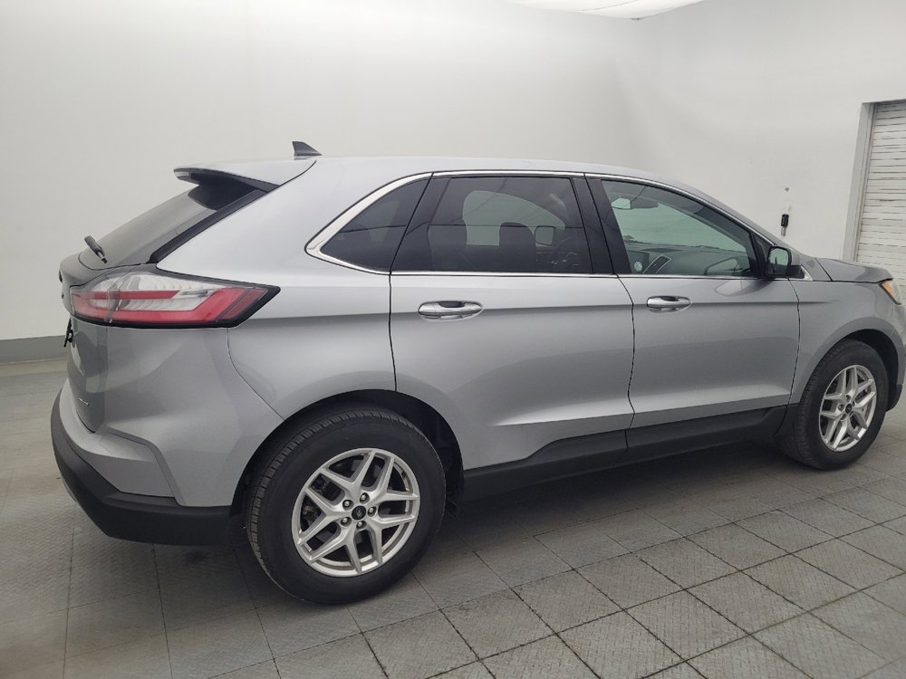 Used 2024 Ford Edge SEL image 10