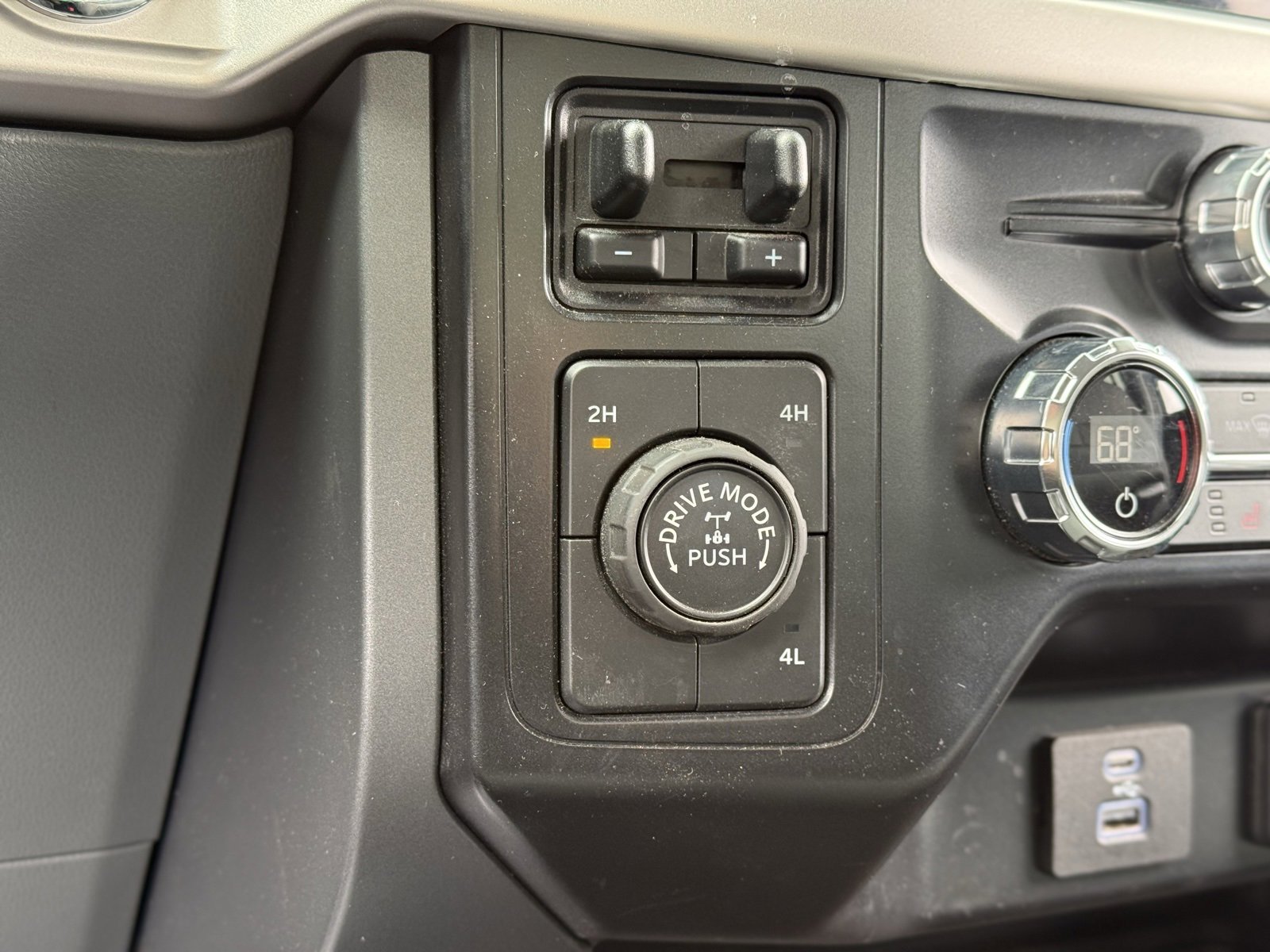 Used 2021 Ford F150 XLT w/ Equipment Group 302A High image 28