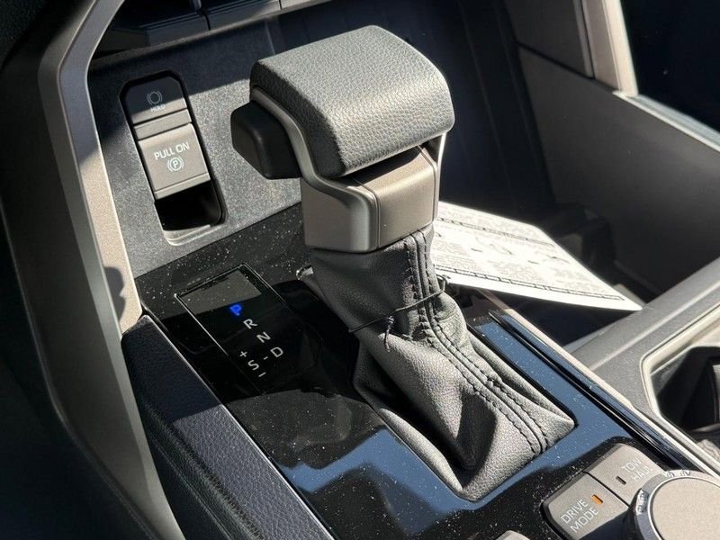 New 2026 Toyota Tundra SR5 AWD/4WD image 13
