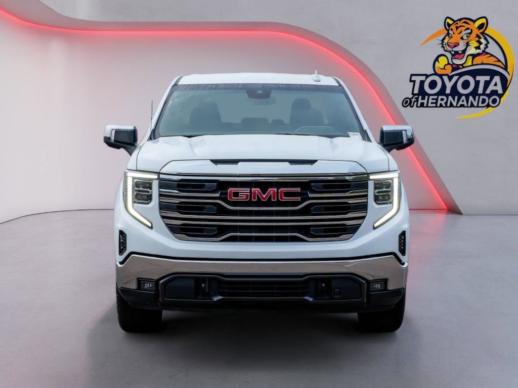 Used 2023 GMC Sierra 1500 SLT w/ SLT Premium Package AWD/4WD image 2