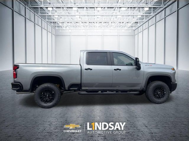New 2026 Chevrolet Silverado 2500 ZR2 AWD/4WD image 9
