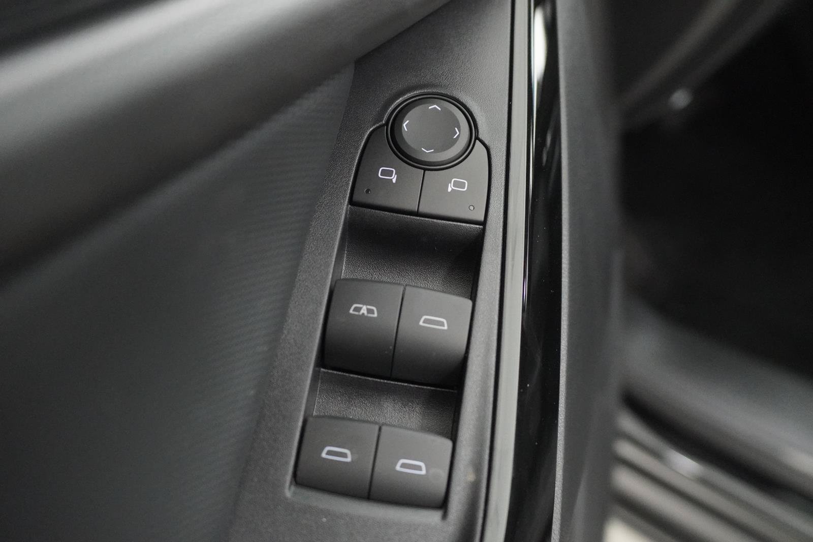 New 2027 Chevrolet Equinox LT FWD image 20