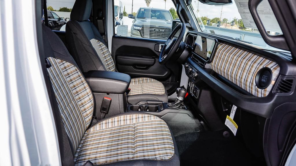 New 2026 Jeep Wrangler Unlimited Sport AWD/4WD image 21
