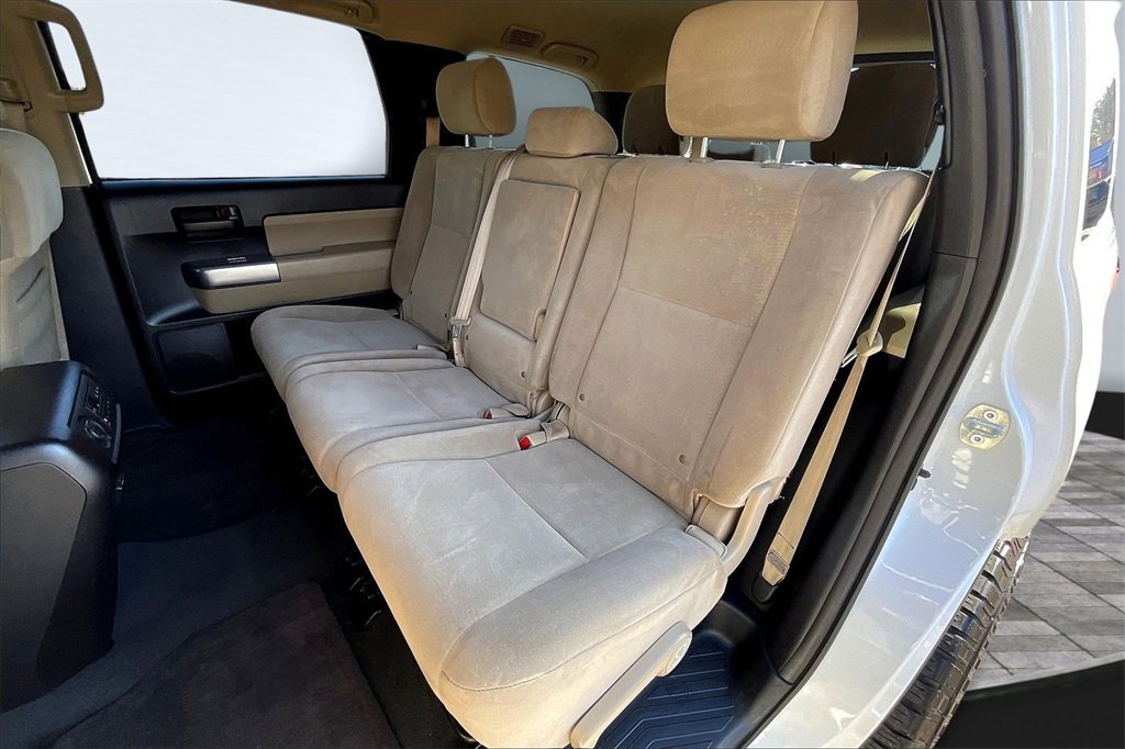 Used 2022 Toyota Sequoia SR5 image 26
