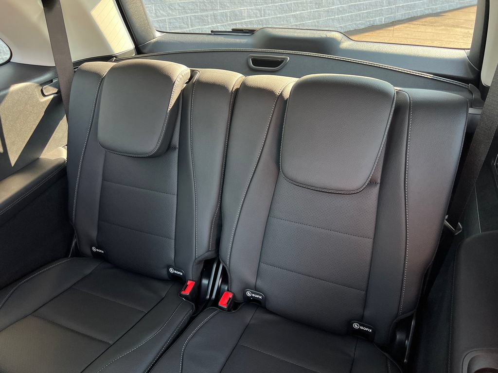 New 2026 Mercedes-Benz GLS 450 4MATIC image 24