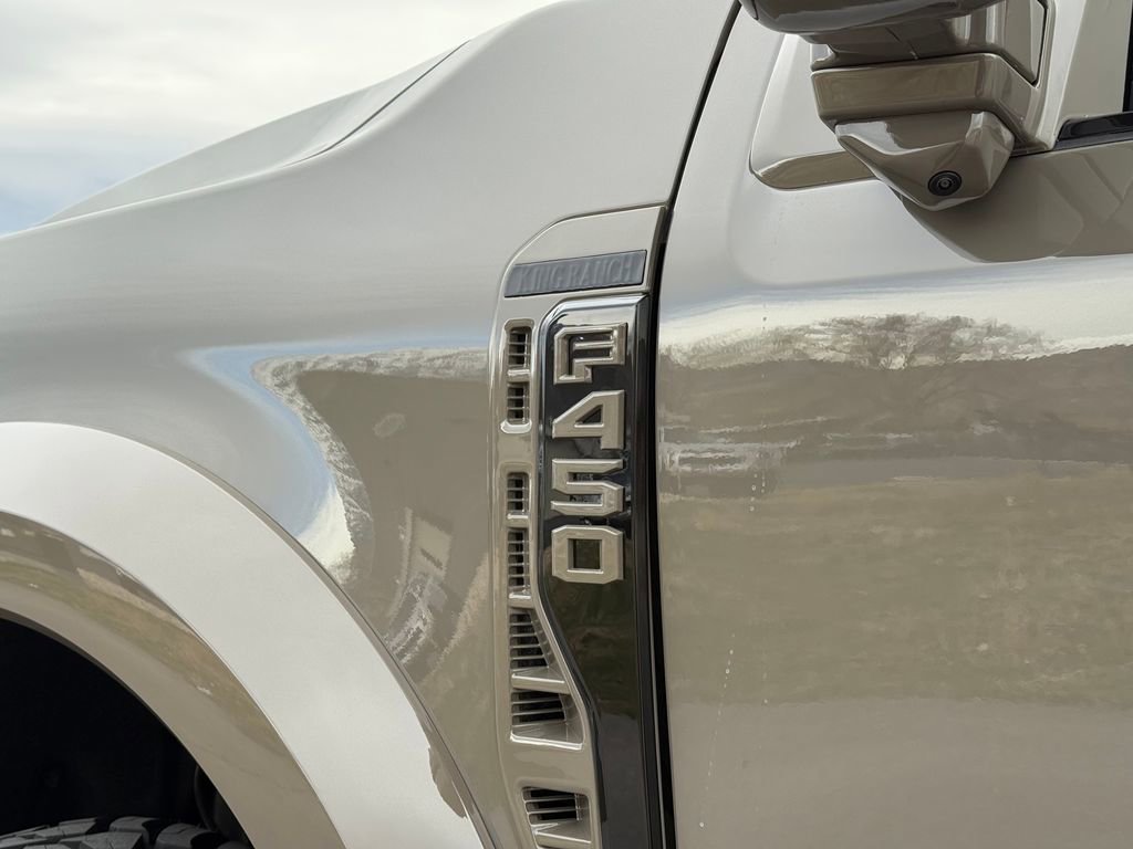 Used 2026 Ford F450 King Ranch w/ Chrome Package image 15