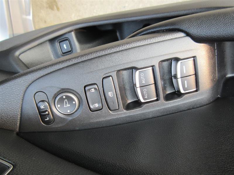 Used 2021 Honda Accord Touring image 17