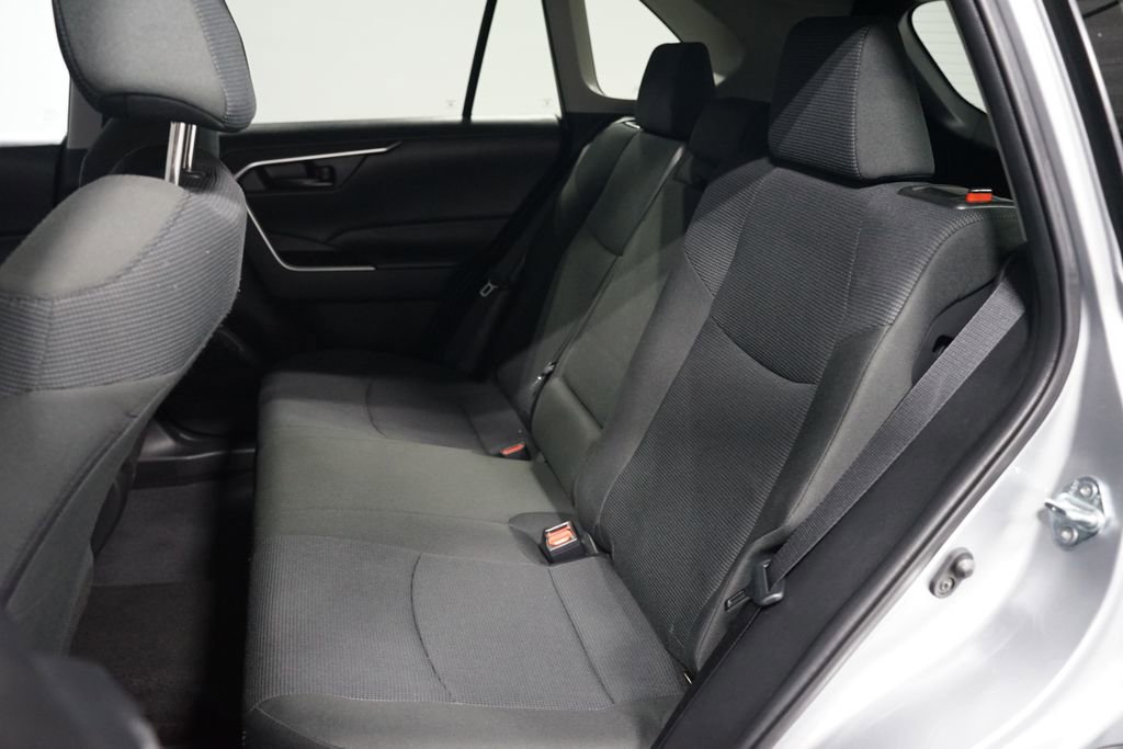 Certified 2025 Toyota RAV4 LE image 27