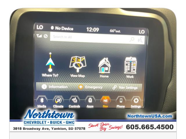 Used 2022 Jeep Renegade Latitude w/ Convenience Group AWD/4WD image 19