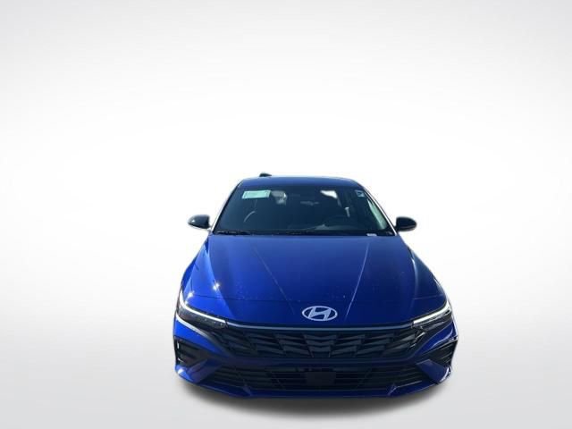 New 2026 Hyundai Elantra SEL Sport Premium image 2