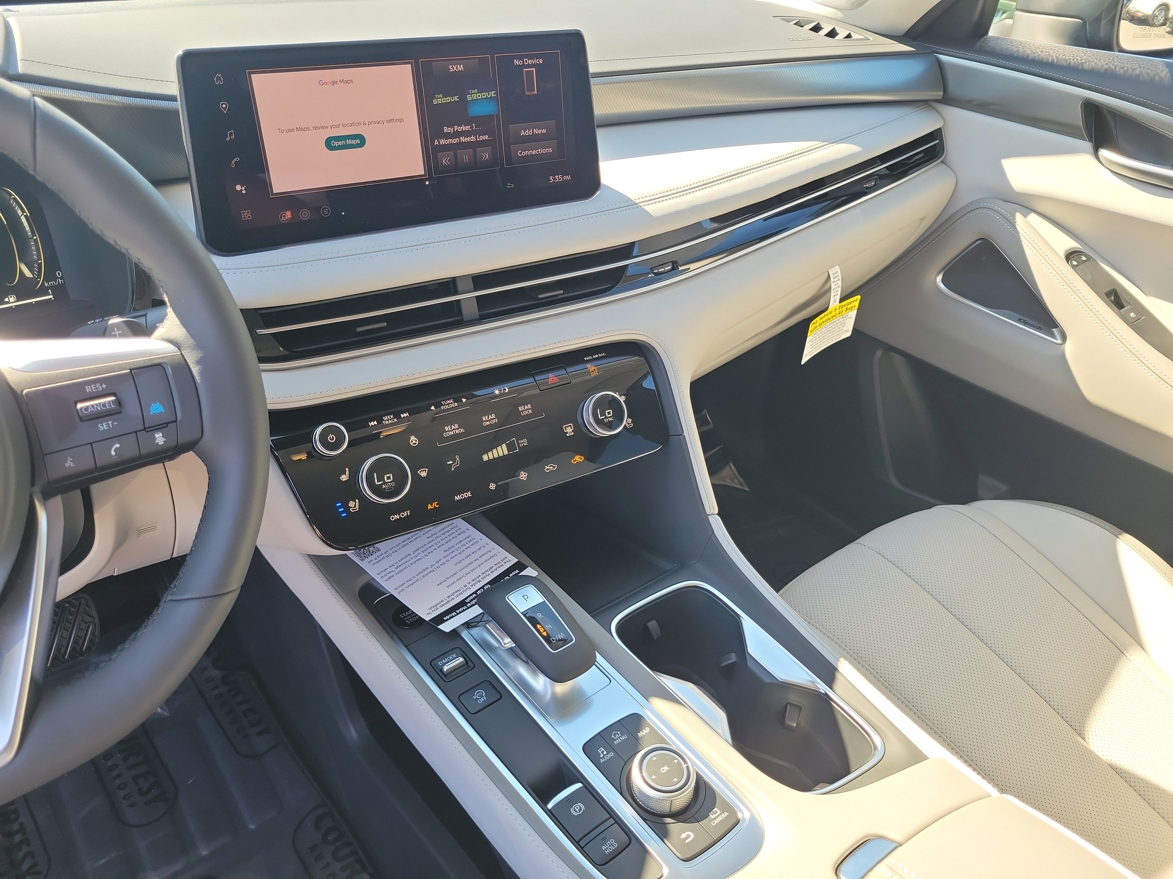 New 2026 INFINITI QX60 Luxe w/ Family Package image 21