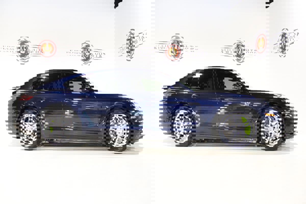 Used 2018 Porsche Panamera 4 image 5