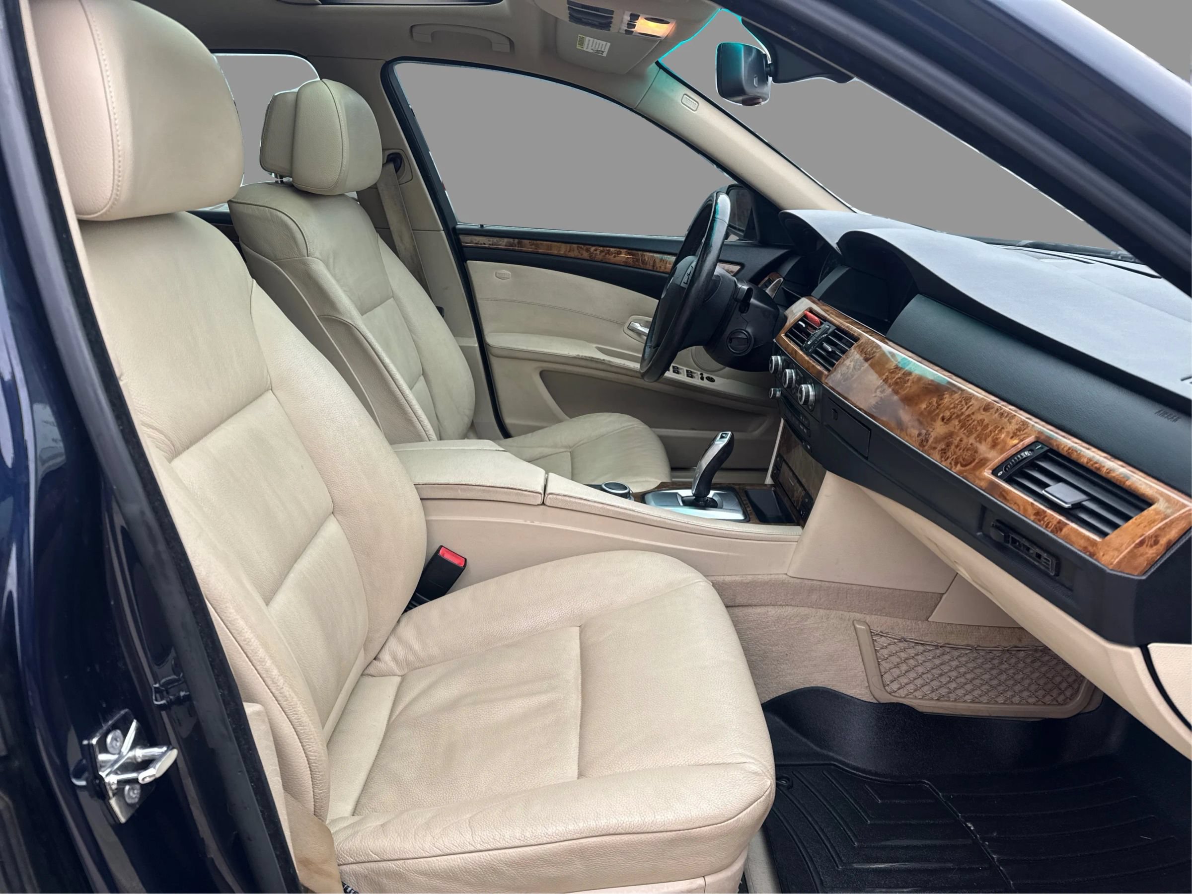 Used 2008 BMW 535xi Sedan AWD/4WD image 25