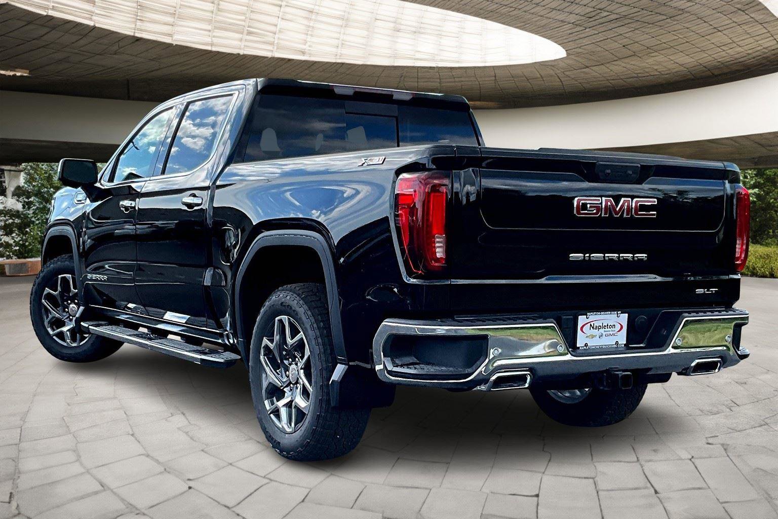 New 2026 GMC Sierra 1500 SLT w/ SLT Premium Plus Package image 3