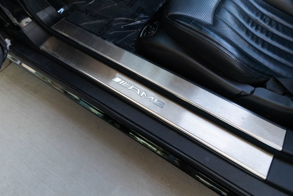 Used 2011 Mercedes-Benz SL 63 AMG image 31