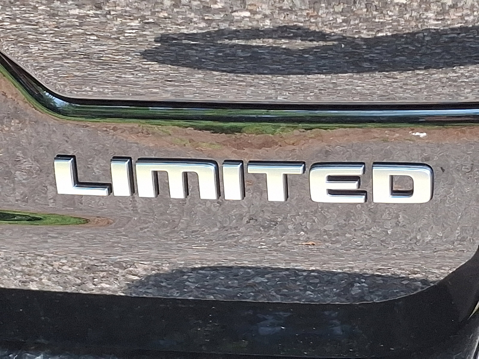 New 2025 Jeep Grand Cherokee Limited image 17