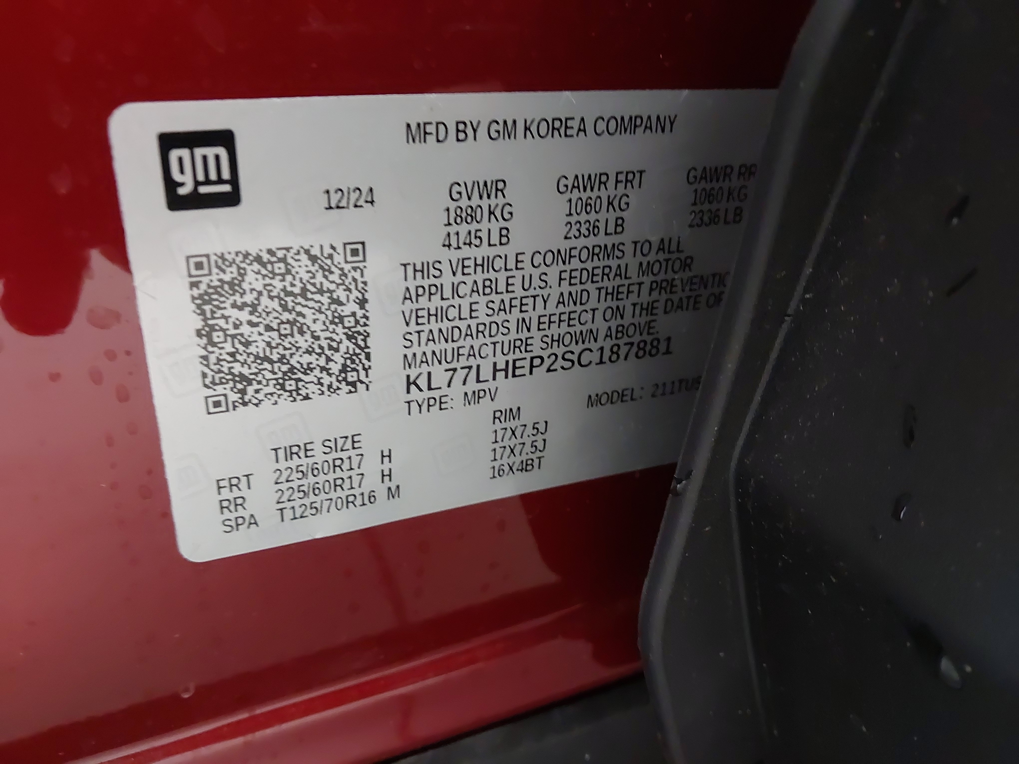 Used 2025 Chevrolet Trax LT w/ Driver Confidence Package FWD image 34