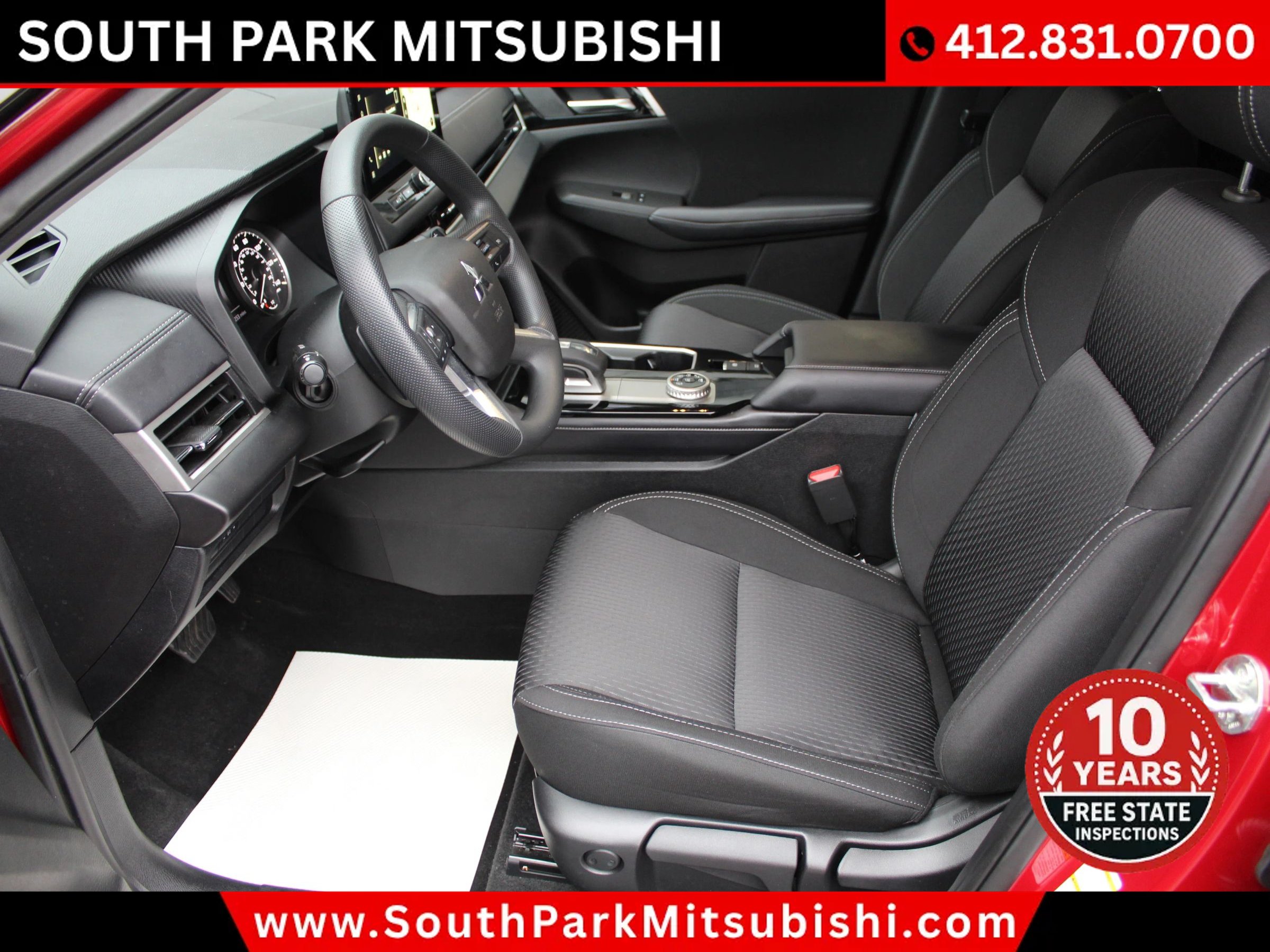 Used 2025 Mitsubishi Outlander ES AWD/4WD image 12