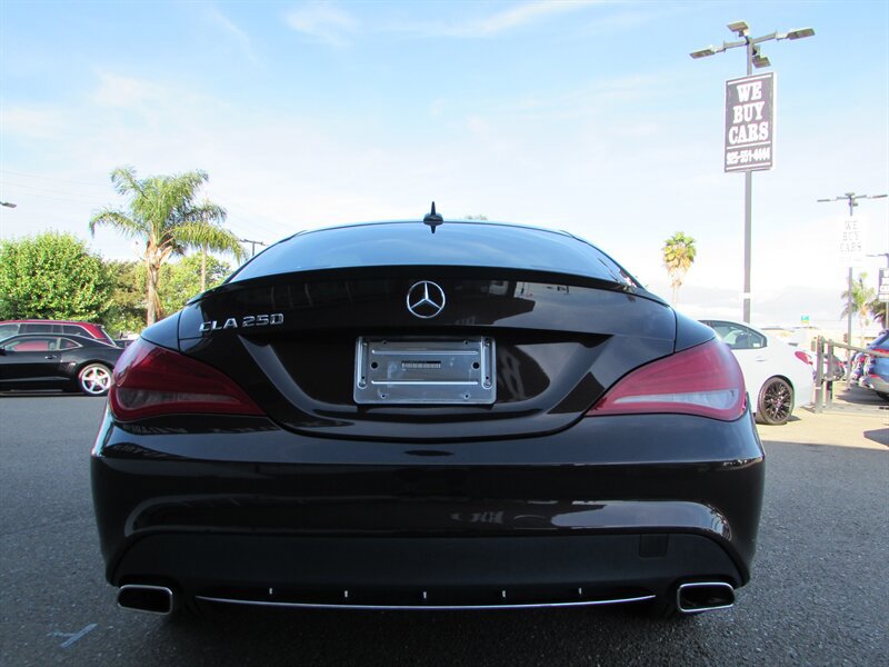 Used 2015 Mercedes-Benz CLA 250 image 7