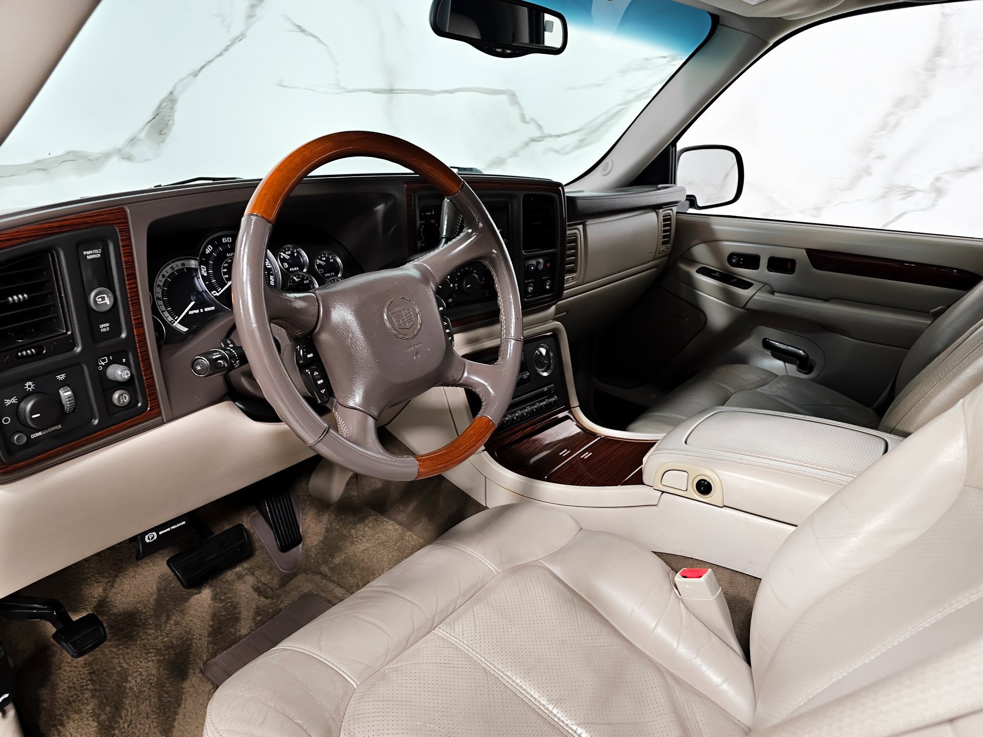 Used 2002 Cadillac Escalade AWD image 20