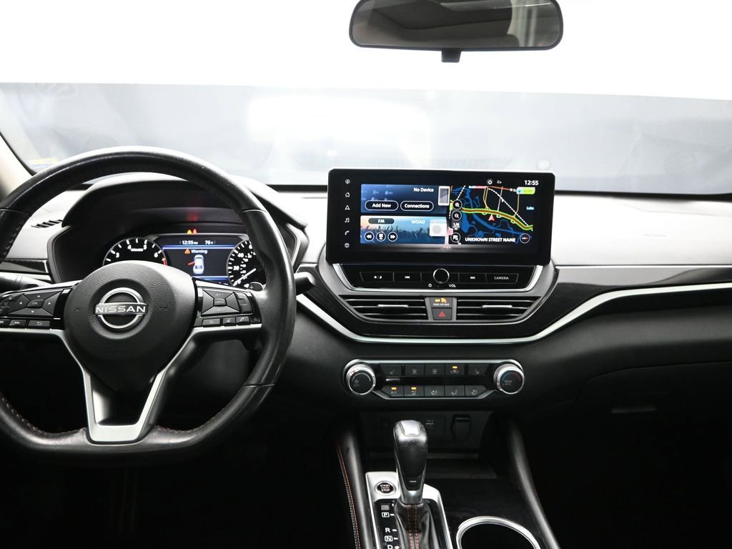 Used 2024 Nissan Altima 2.5 SR w/ SR Premium Package image 19