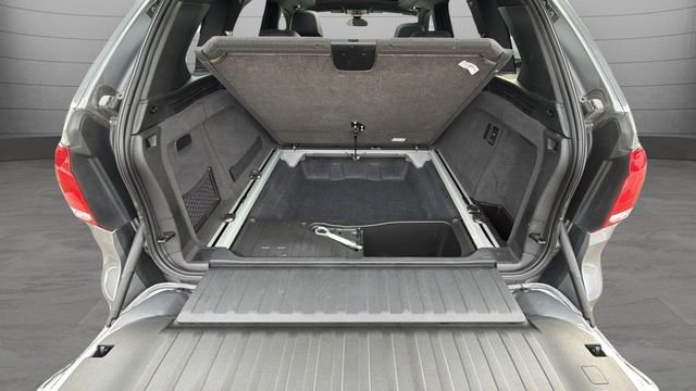 Used 2018 BMW X5 xDrive35i image 35