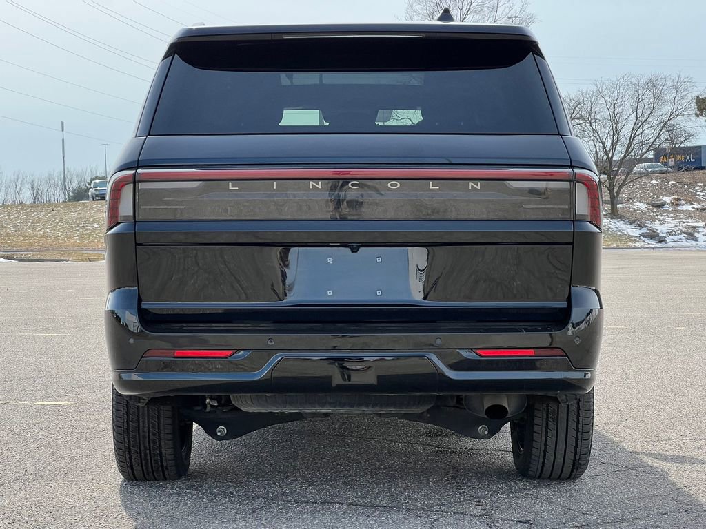 Used 2025 Lincoln Navigator Reserve w/ Jet Appearance Package image 51