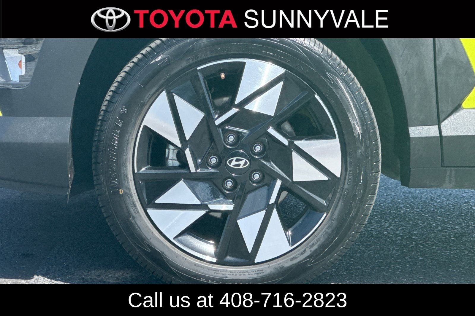 Used 2025 Hyundai Kona SEL image 12