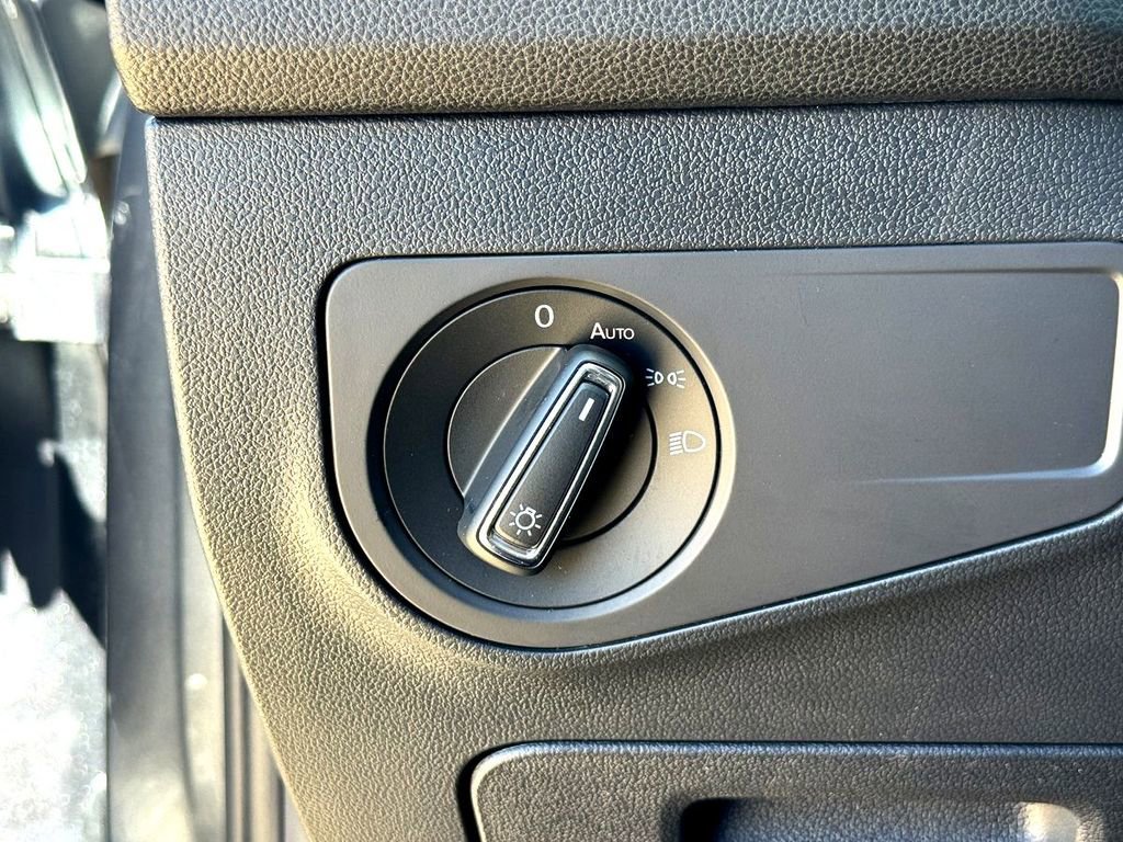 Certified 2024 Volkswagen Tiguan Wolfsburg Edition FWD image 17