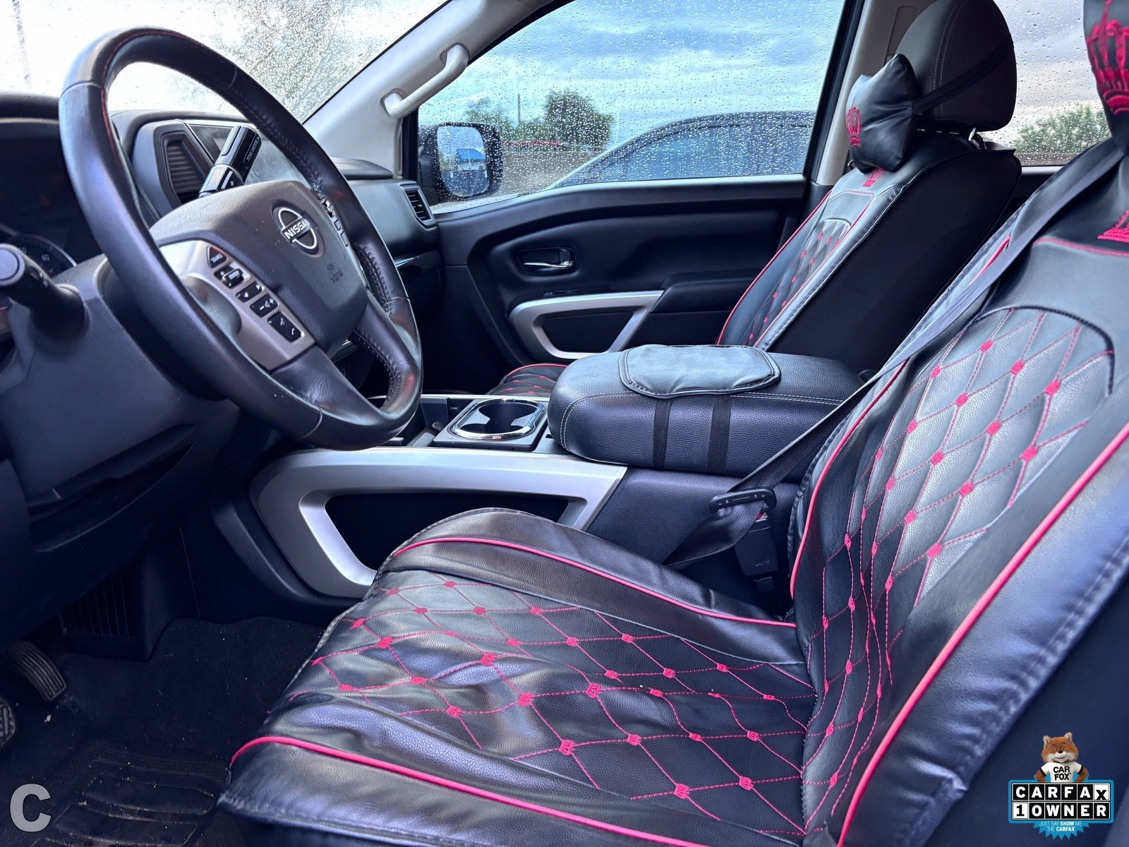 Used 2024 Nissan Titan SV w/ SV Convenience Package RWD image 12