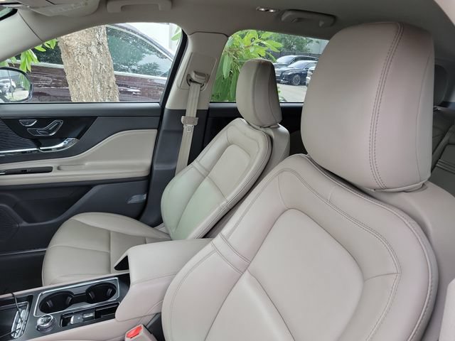 Certified 2022 Lincoln Corsair FWD image 9