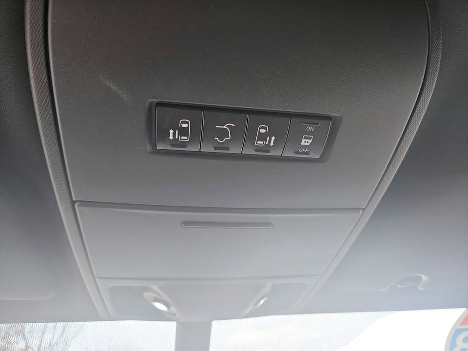 Used 2019 Dodge Grand Caravan GT image 26