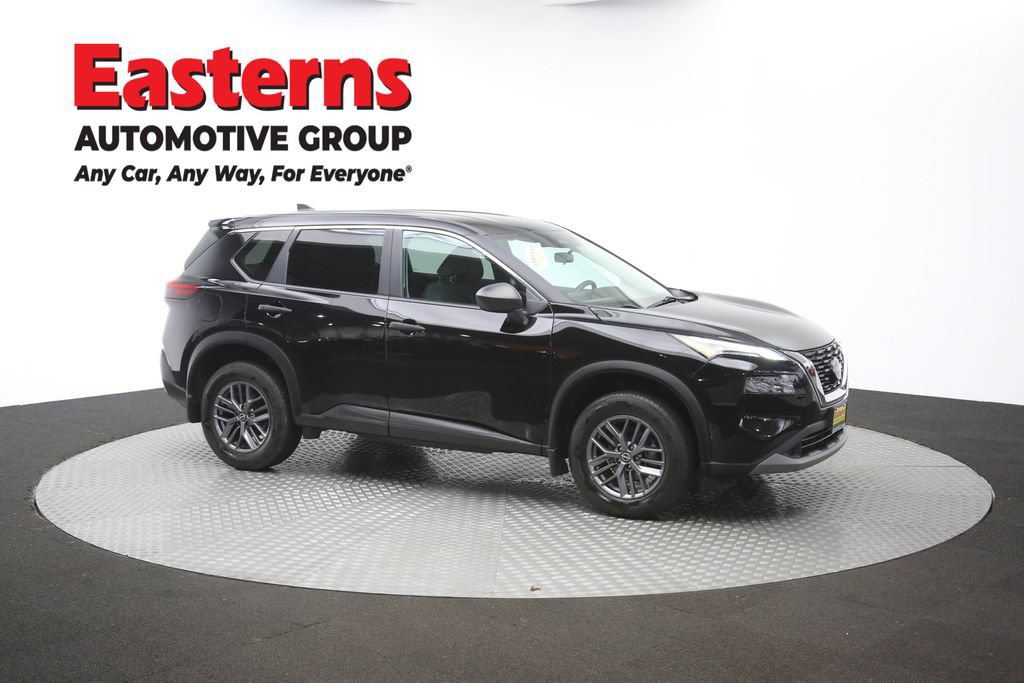 Used 2023 Nissan Rogue S AWD/4WD image 46