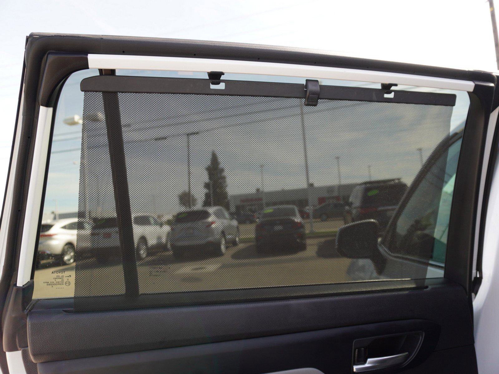 Used 2022 Toyota Highlander XLE image 12