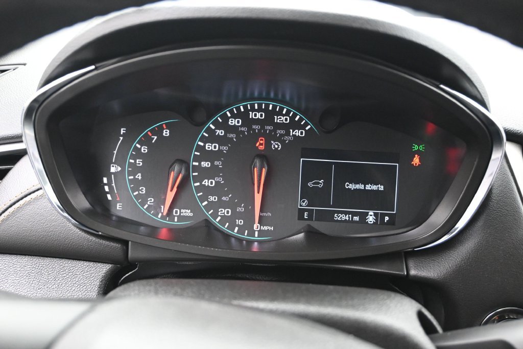 Used 2020 Chevrolet Trax LT w/ LT Convenience Package FWD image 15
