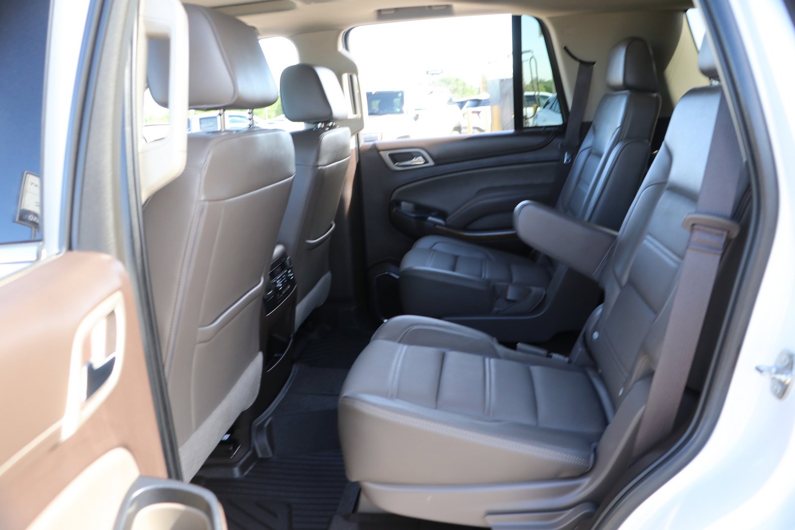 Used 2019 GMC Yukon Denali w/ Denali Ultimate Package image 30