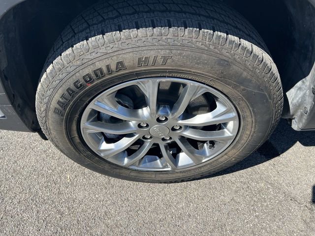 Used 2021 Jeep Cherokee Latitude Lux w/ Sun & Sound Group AWD/4WD image 12